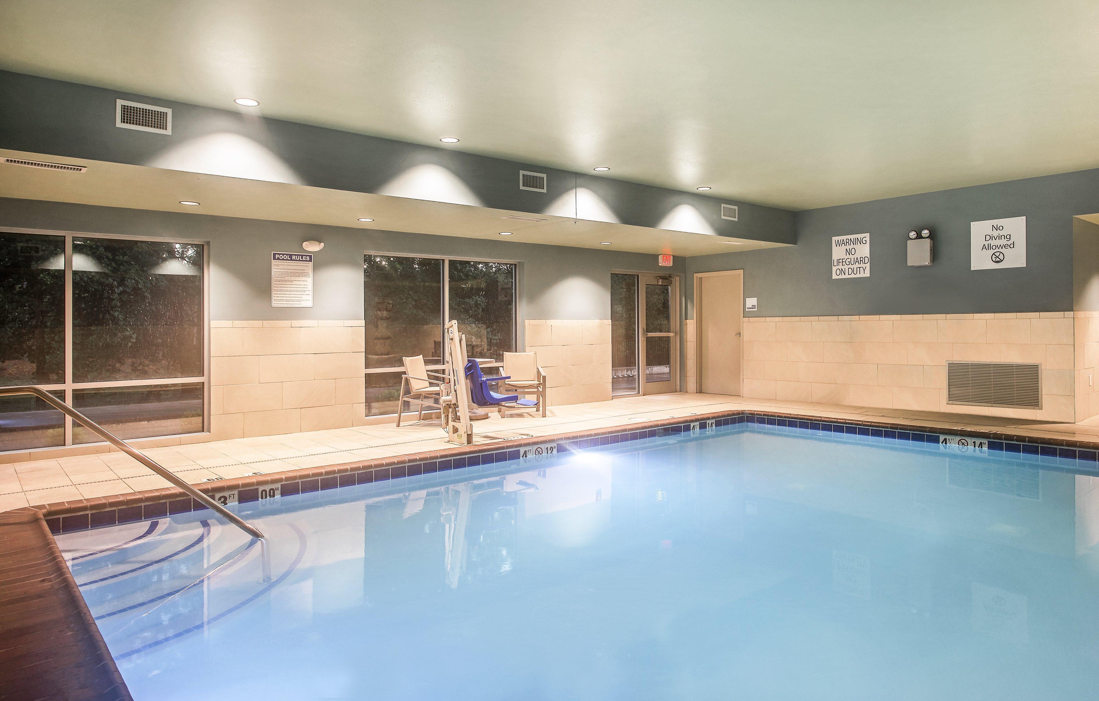 Holiday Inn Express Williamsburg By Ihg Exteriör bild