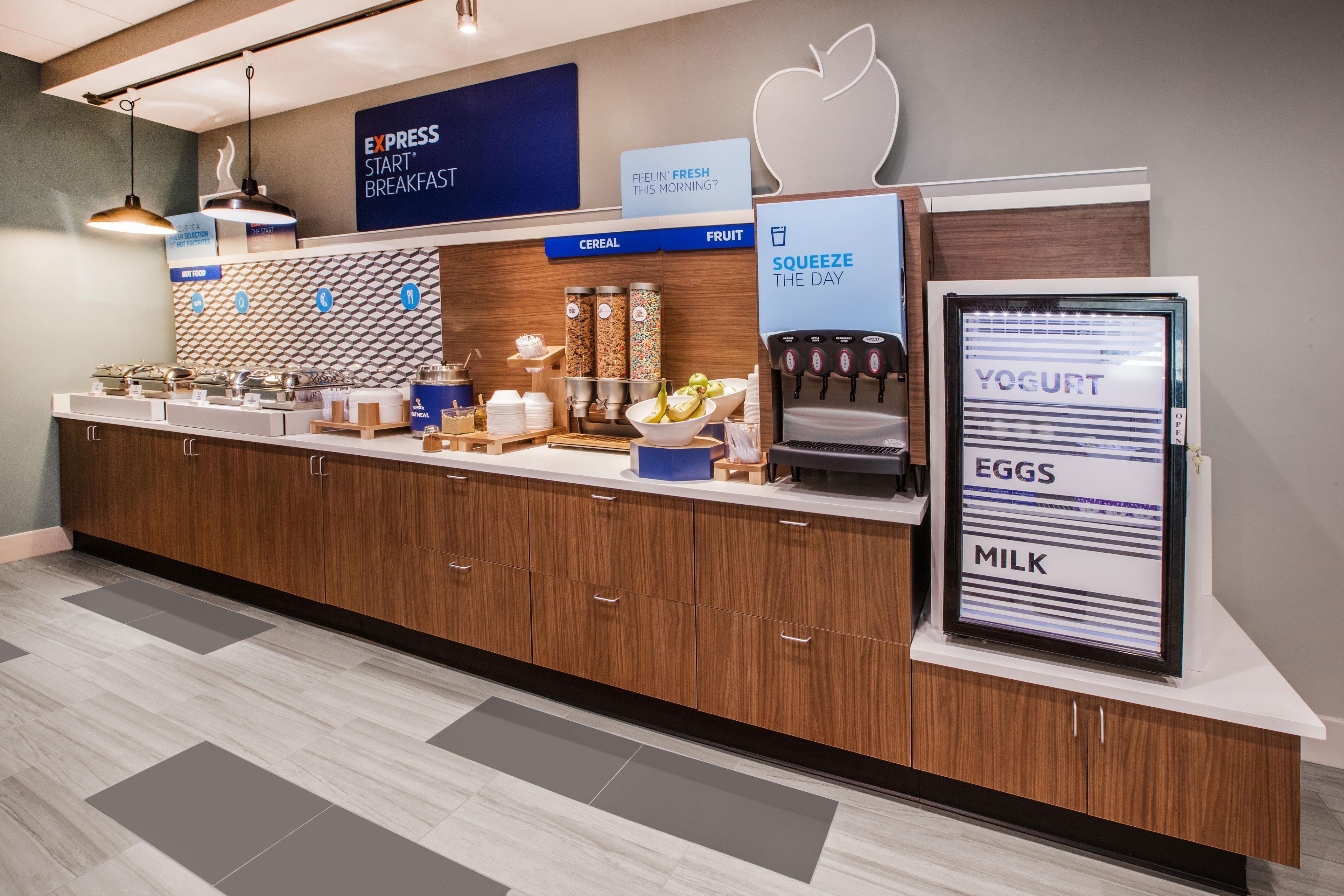 Holiday Inn Express Williamsburg By Ihg Exteriör bild