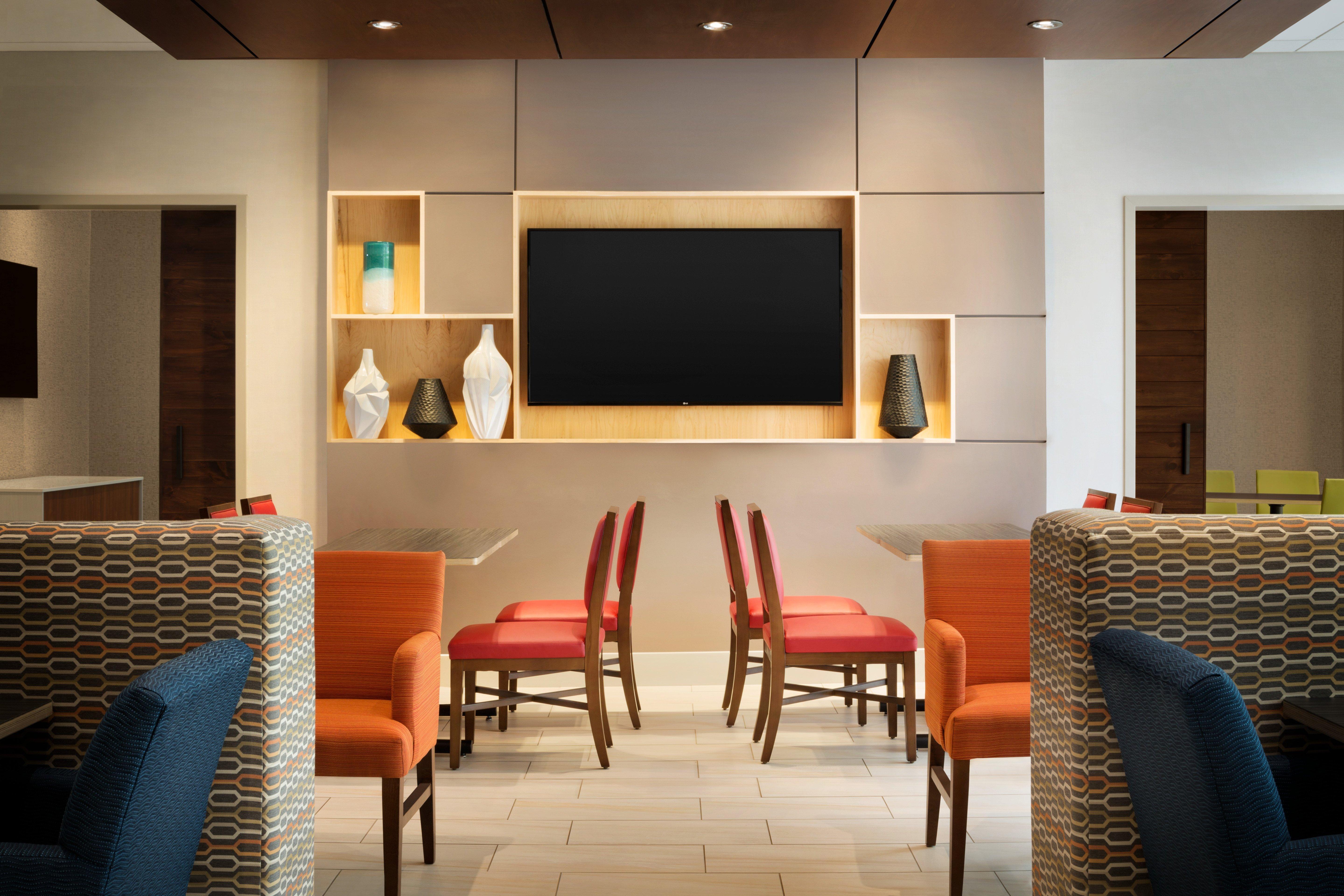 Holiday Inn Express Williamsburg By Ihg Exteriör bild