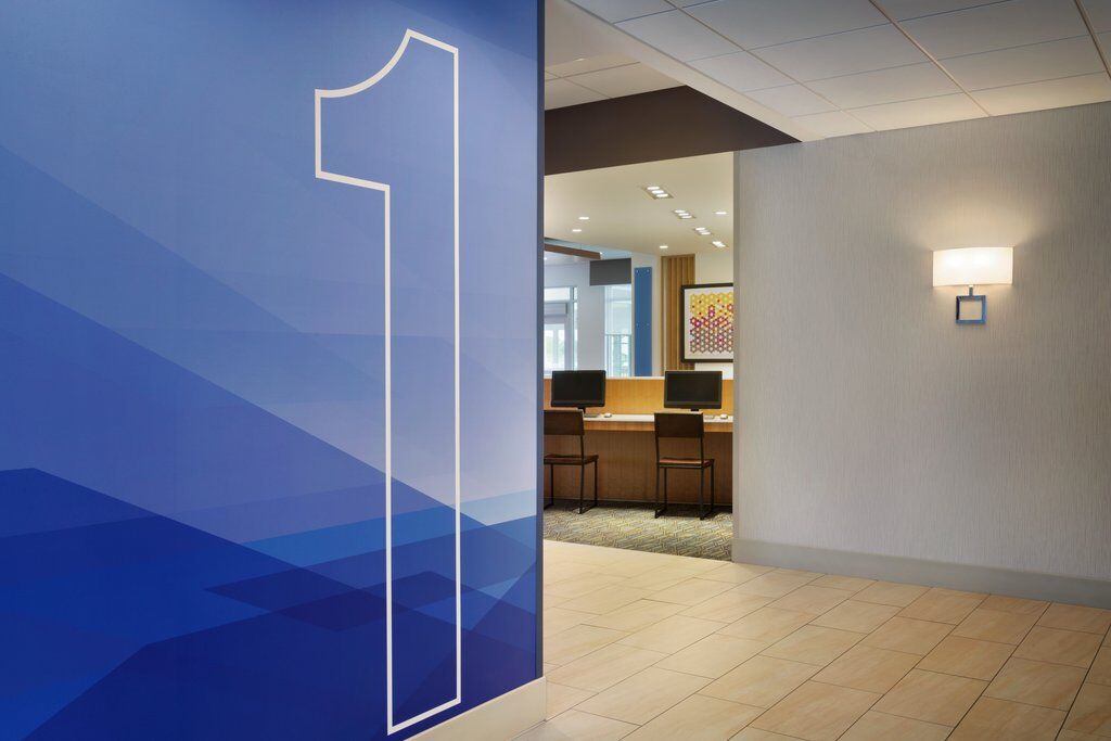 Holiday Inn Express Williamsburg By Ihg Exteriör bild